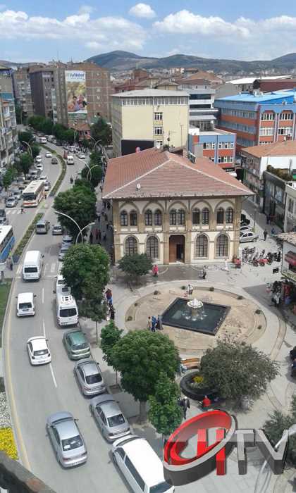 çorum Kız meslek Lisesi Hitit Defilesi