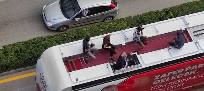 Benim adaylığım herhangi birisinin adaylığına bağlı değil"