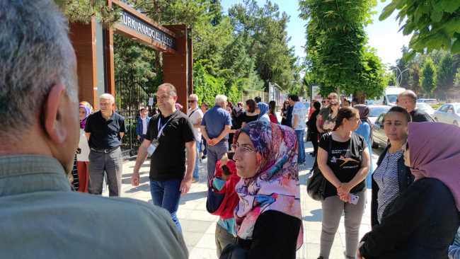 Çorum'da Üniversite hayali kuran binlerce aday sınavda ter döküyor