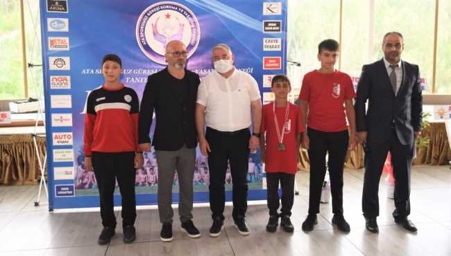 Çorum'lu Pehlivanlar Protokolle buluştu!