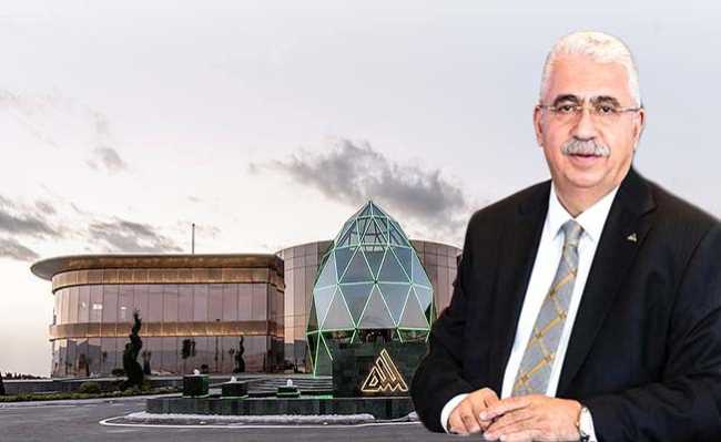 Çorumlu İş Adamı Ahlatcı Dünyada 500 Kişi arasında yer aldı