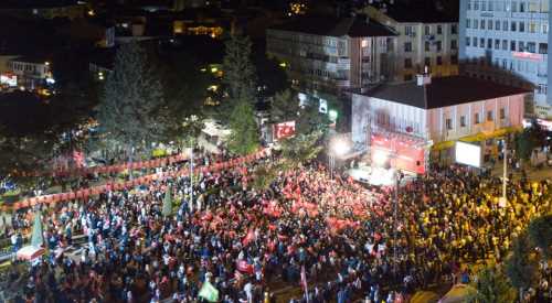 15 Temmuz'da Esat Kabaklı Konseri