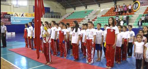 15 TEMMUZ’UN YIL DÖNÜMÜNDE KİCK BOKS TURNUVASI DÜZENLENDİ