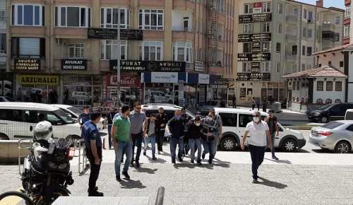 17 Yaşındaki katil zanlısı adliyeye sevk edildi