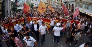 ULTRA ASLAN GEZİ'DEN ÇEKİLİYOR