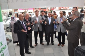 Çorumlu hanımlar ihtiyaç sahipleri için kermes açtı