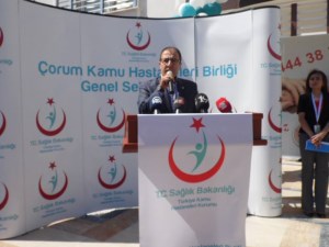 TÜRKİYE'NİN  SAĞLIK HİZMETLERİ MEMNUNİYETİ %76