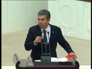 AKP’ye gösterttiğiniz itibarı Türk soluna maalesef göstertmediniz