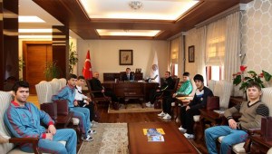 ORDULU GÜREŞÇİ'LERDEN BAŞKÖY'E ZİYARET