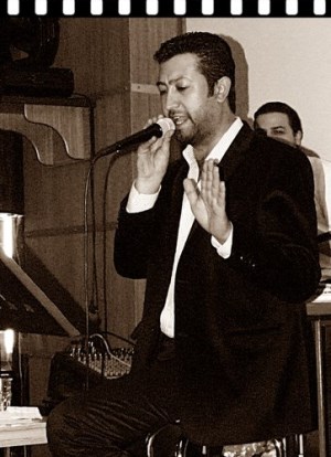 ÇORUM'UN ŞİİR VE SESLENDİRME SANATCISI  ÖZKÖMÜRCÜ