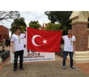 FATİH KOLEJİ GELENEĞİ BOZMADI