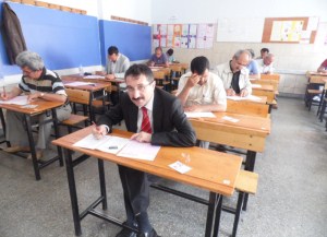 ÇORUM AK PARTİ SİYASET AKADEMİSİ SINAVI YAPIYOR