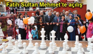 Fatih Sultan Mehmet İlkokulu açık hava satranç sahası