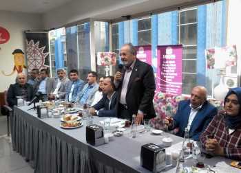 AK PARTİ ÇORUM TEŞKİLATI, MİLLETVEKİLİ ADAYLARI VE BASIN BİR ARAYA GELDİ