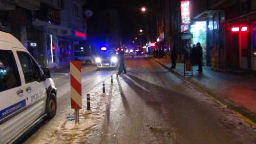 ALBAYRAK CADDESİNDE İŞYERİ KURŞUNLAMA