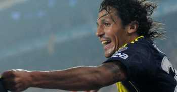 Alves en az iki hafta daha yok