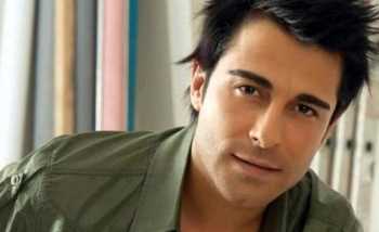 Atilla Taş'dan 14 Şubat Sevgililer Gününe Özel Klip 