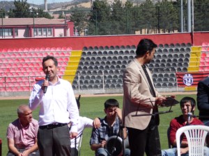 ÇORUMSPOR  SEZON AÇILIŞINDA KENDİ ÇALDI KENDİ OYNADI 