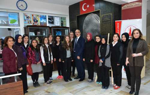 BAHÇELİEVLER MESLEKİ VE TEKNİK ANADOLU LİSESİ İSPANYA SEVİLLADA