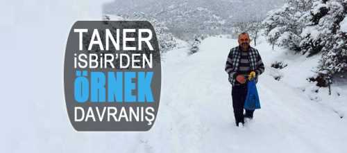 BAŞKAN DOĞAYA KENDİ ELLERİ İLE YEM BIRAKTI