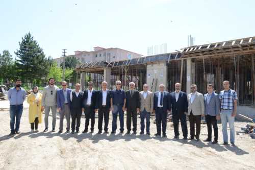 Başkan GÜL, Gülabibey Mahalle Kültür Merkezinde İncelemede bulundu