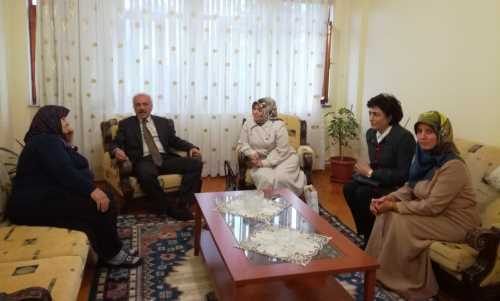 Başkan Gül, Şehit Ali Kars'lının ailesini ziyaret etti