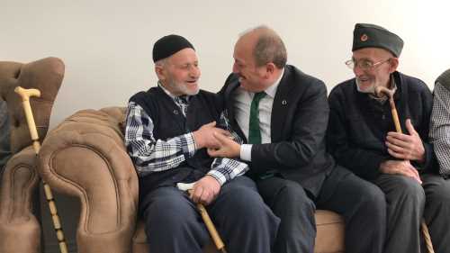 Başkan Karadağ, Ellerini Öptü ve Hayır Dualarını Aldı