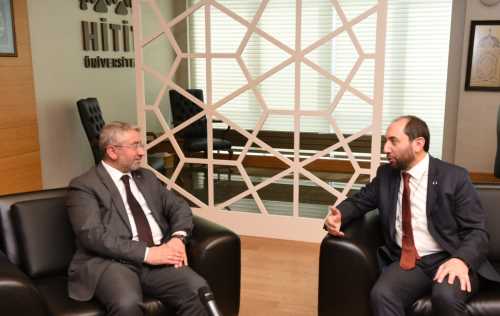 Belediye Başkanı DR H.İ. Aşgın’dan Rektör Alkan’a ziyaret