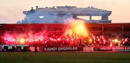 Belediye Spor"Taraftarımız Bizim Baştacımızdır"