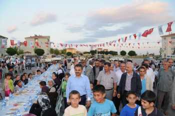 BELEDİYEN'İN İLK İFTARI TOKİ’DE 