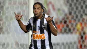 Beşiktaş - Ronaldinho Transferinde Görüşmeler Tıkandı