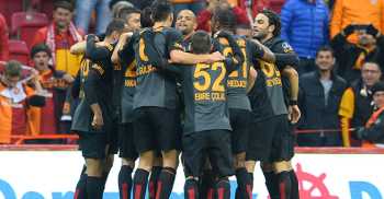 Beşiktaş, ligde yarın karşı karşıya geleceği Galatasaray maçında ezberleri bozacak
