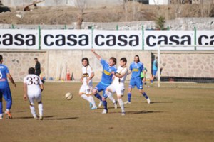 İSKİLİP BELEDİYE 2-1'LE NEFES ALDI