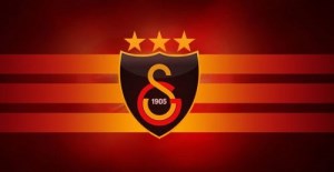 Galatasaray  Perulu Farfan'ı Bitirdi