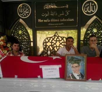 CEZAEVİ MÜDÜRÜ TRAFİK KAZASINDA ÖLDÜ