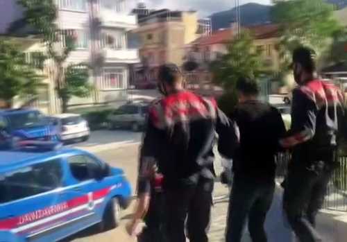 Cezaevinden izinli çıktı Çorum'da  dolandırıcılık yaptı