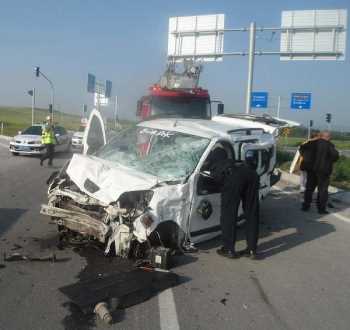 ÇORUM - ALACA'DA TRAFİK KAZASI 3 ÖLÜ 