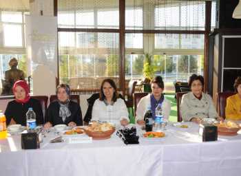 Çorum Ak Parti Kadın kollarının Yemeği