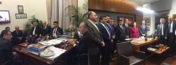 ÇORUM AK PARTİ MİLLETVEKİLLERİNE KUTLAMA ZİYARETİ GEÇEKLEŞTİRDİ