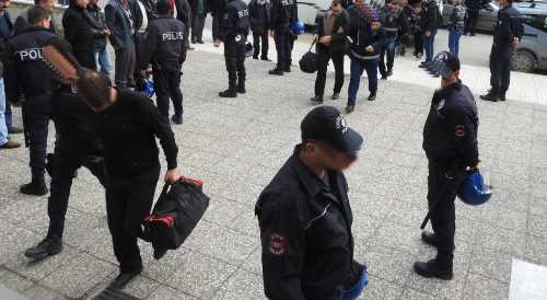 Çorum Bayat'da FETÖ şüphelisi 19 kişi Adliyede