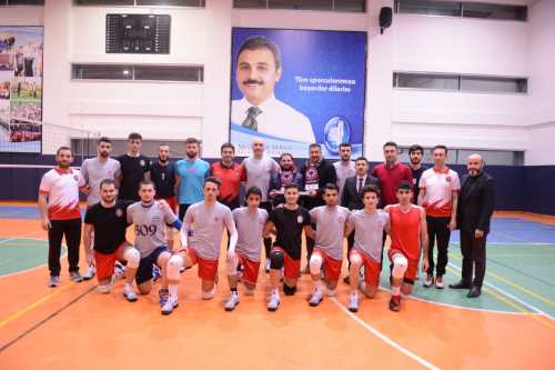 ÇORUM BELEDİYE SPOR VOLEYBOL TAKIMI 1.LİG YOLUNDA