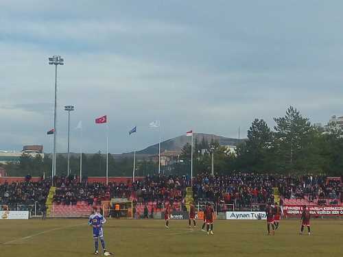 Çorum Belediyespor -Manavgat Spor maçı Dr.Turhan Kılıçcıoğlu stadında
