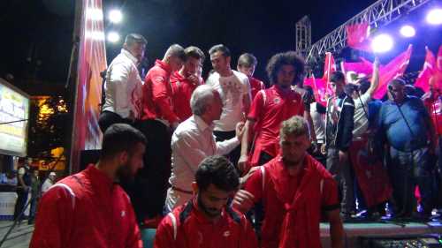 ÇORUM BELEDİYESPOR DEMOKRASİ NÖBETİNDE