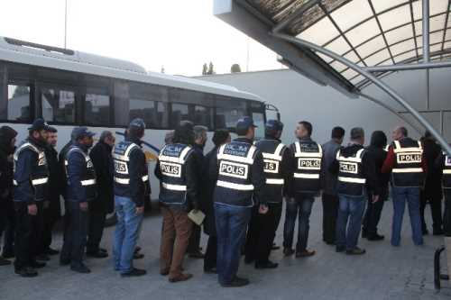 Çorum'da FETÖ operasyonunda 14 kişi tutuklandı