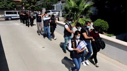 Çorum'da Jigolo olmak isteyenler dolandırıldı!