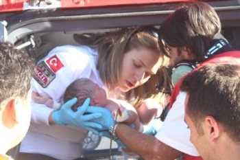 Çorum'da Kalp Damarları Ters Bebek, Ankara'ya Sevk Edildi