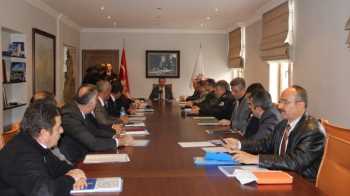 ÇORUM’DA KIŞ TEDBİRLERİ MASAYA YATIRILDI