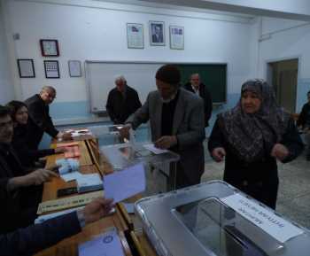 Çorum'da Oy verme İşlemi 08:00'de Başladı