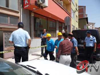 ÇORUM'DA YAŞAYAN MÜLTECİ ELEKTRİK AKIMINA KAPILDI