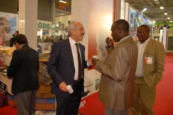 ÇORUM EMİTT'LE DÜNYA'YA KAPILARINI AÇTI